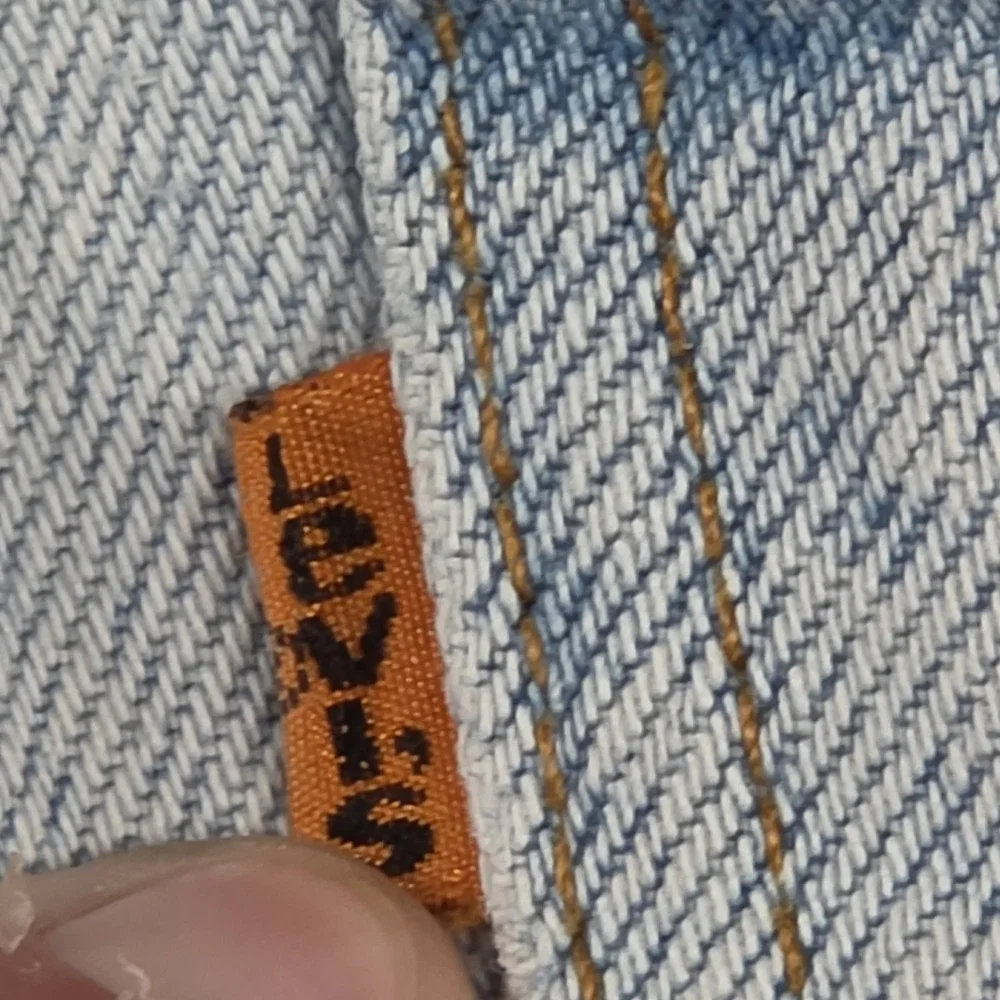 Levi's 550 Relaxed Fit Jeans Mens 34x32 Light Wash Orange Tab Vintage 90s Y2K